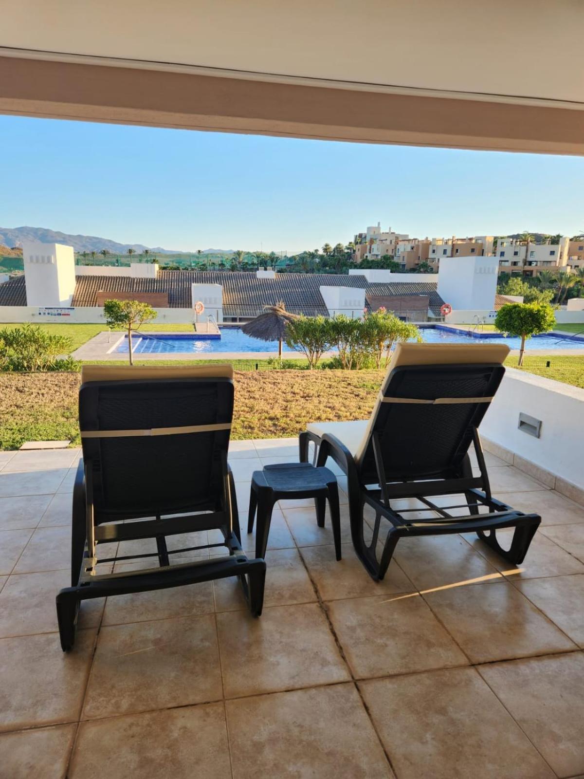 Bajo Con Vistas A La Piscina En Valle Del Este Golf Vera Exteriér fotografie